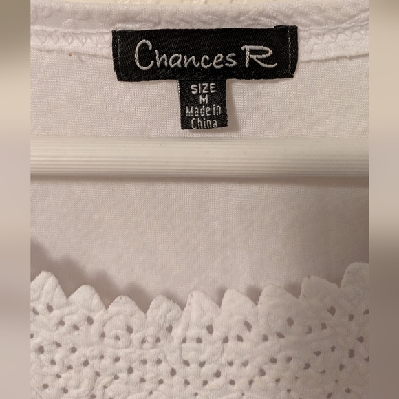 Chances R White Textured Blouse - Picture 3 of 4